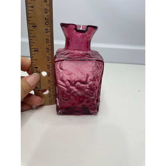 Vintage Pilgrim Crinkle Cranberry Glass Mini Pitcher Vase Applied Handle 4"H - Picture 9 of 9